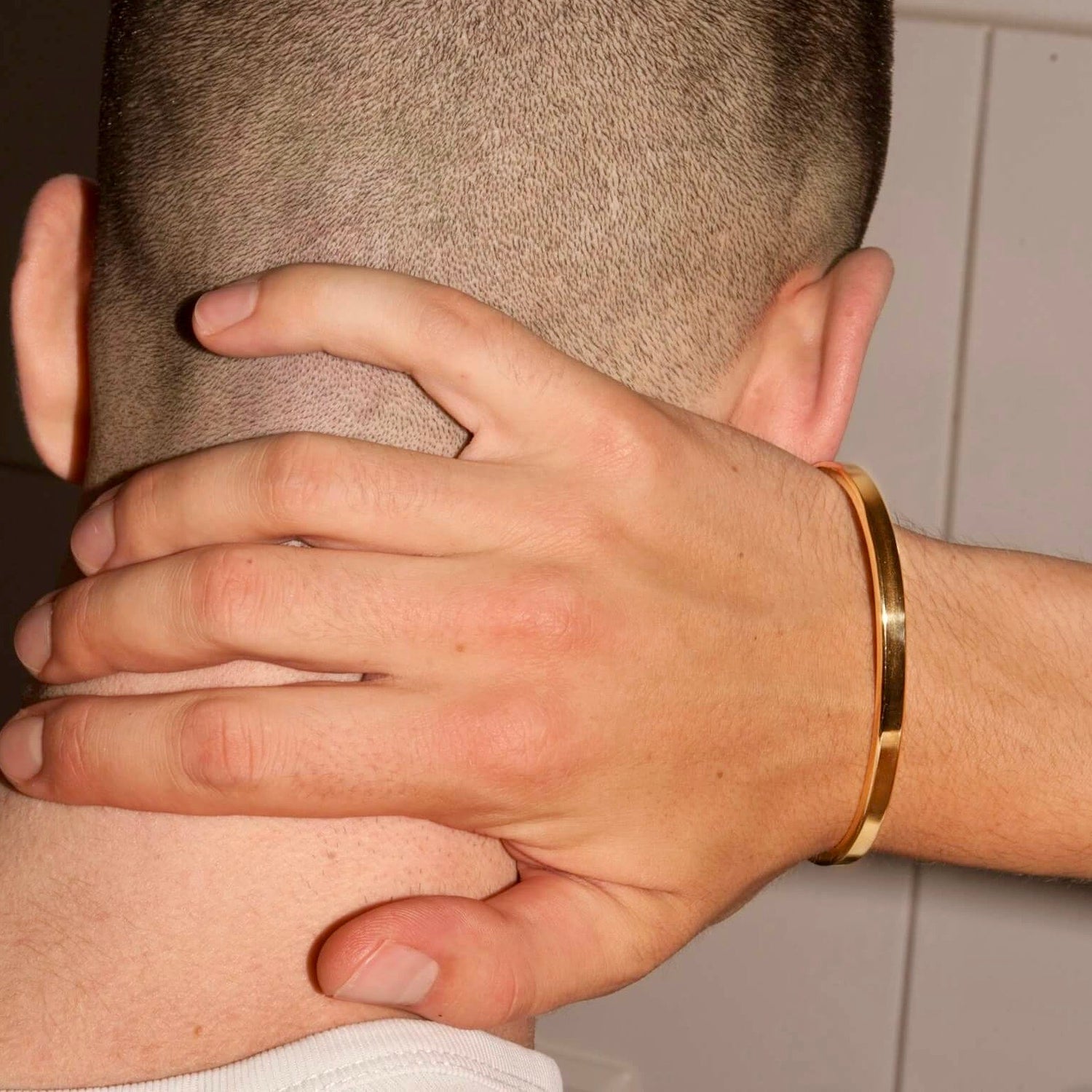 Messing Armband  – zart, edel & einzigartig.  Die Gravur erinnert an einzigartige Momente| LOIS MATHAR