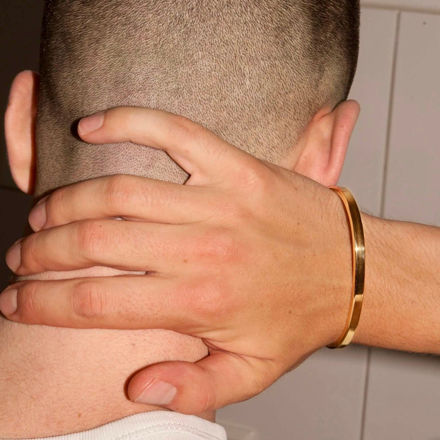 Messing Armband  – zart, edel & einzigartig.  Die Gravur erinnert an einzigartige Momente| LOIS MATHAR