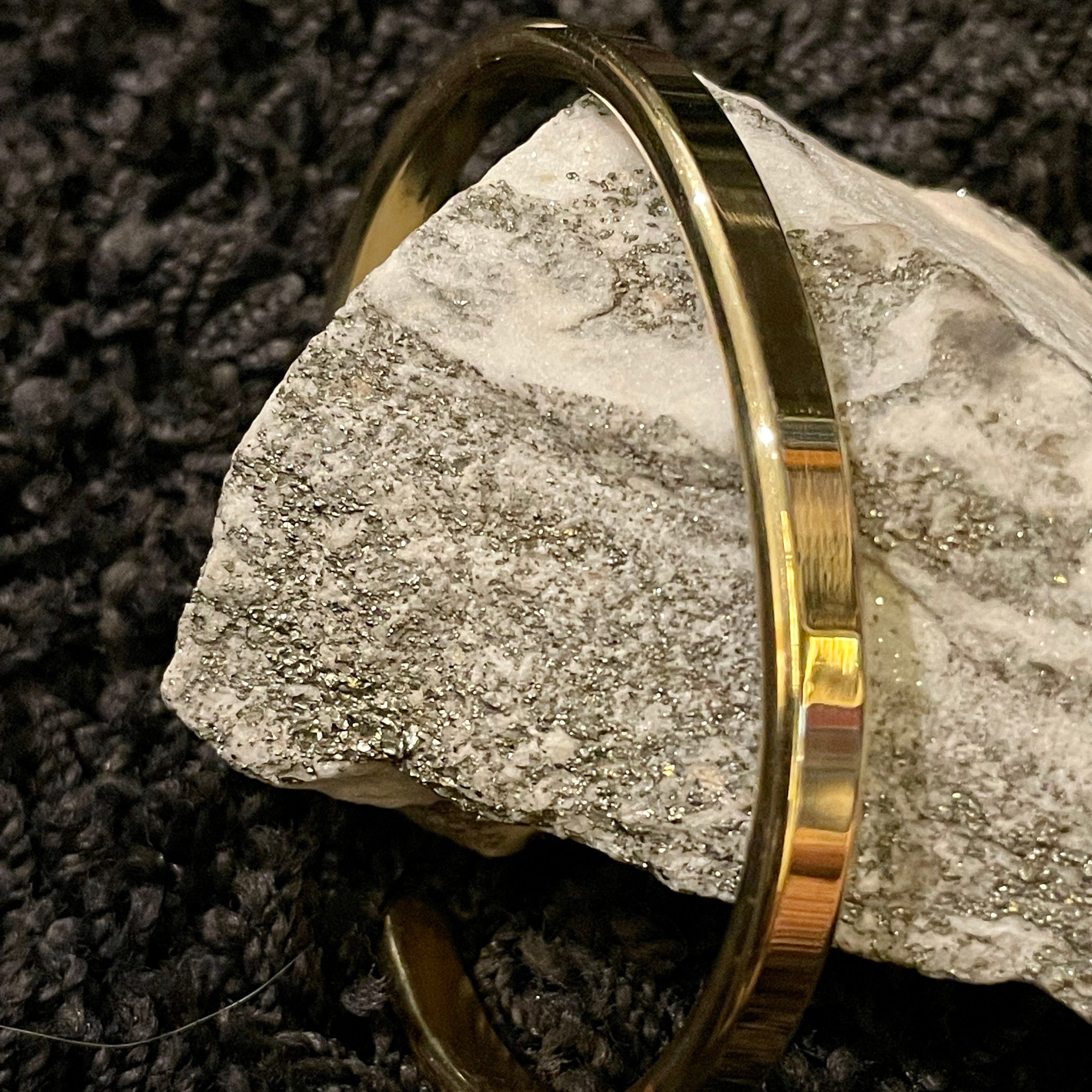 Mittelbreites Messing Armband – Dein neues Lieblingsstück?
