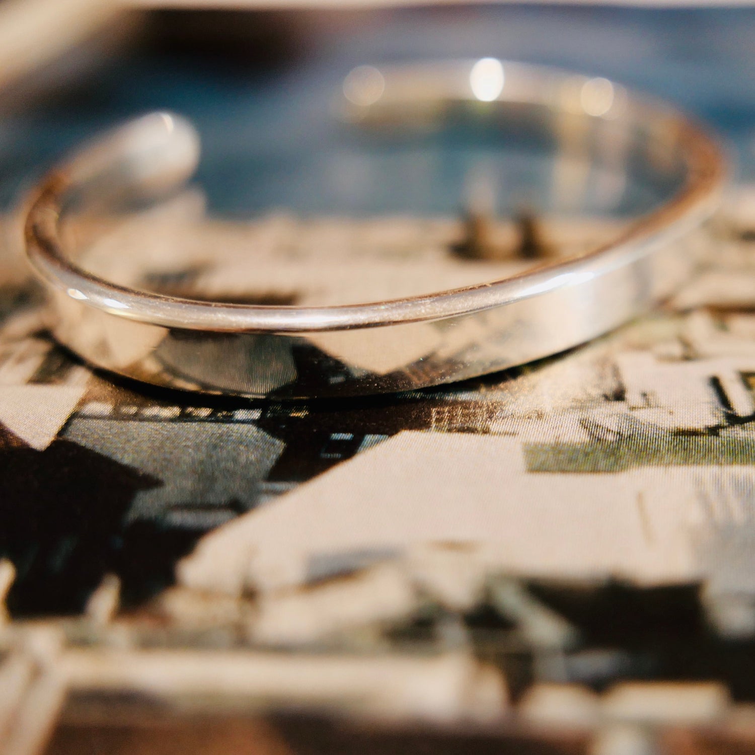 Armband aus Edelstahl. Außergewöhnlich &  robust. Durch die Gravur eine bleibende Erinnerung.| LOIS MATHAR.