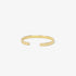 Armreif aus Messing – mittelbreit, goldfarbener Glanz, handgefertigt. Ein Armband mit Ausdruck